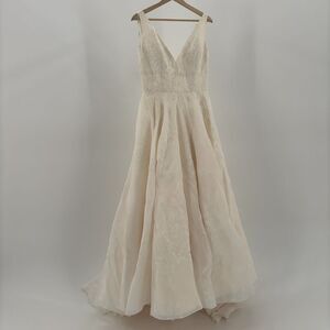 anne barge “Lupita” Wedding Gown in White